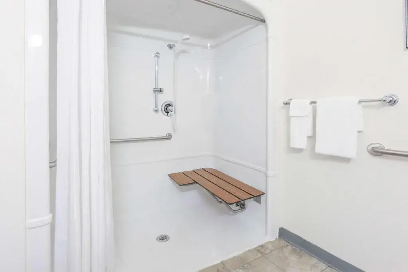 Super 8 Sault Ste Marie Mi