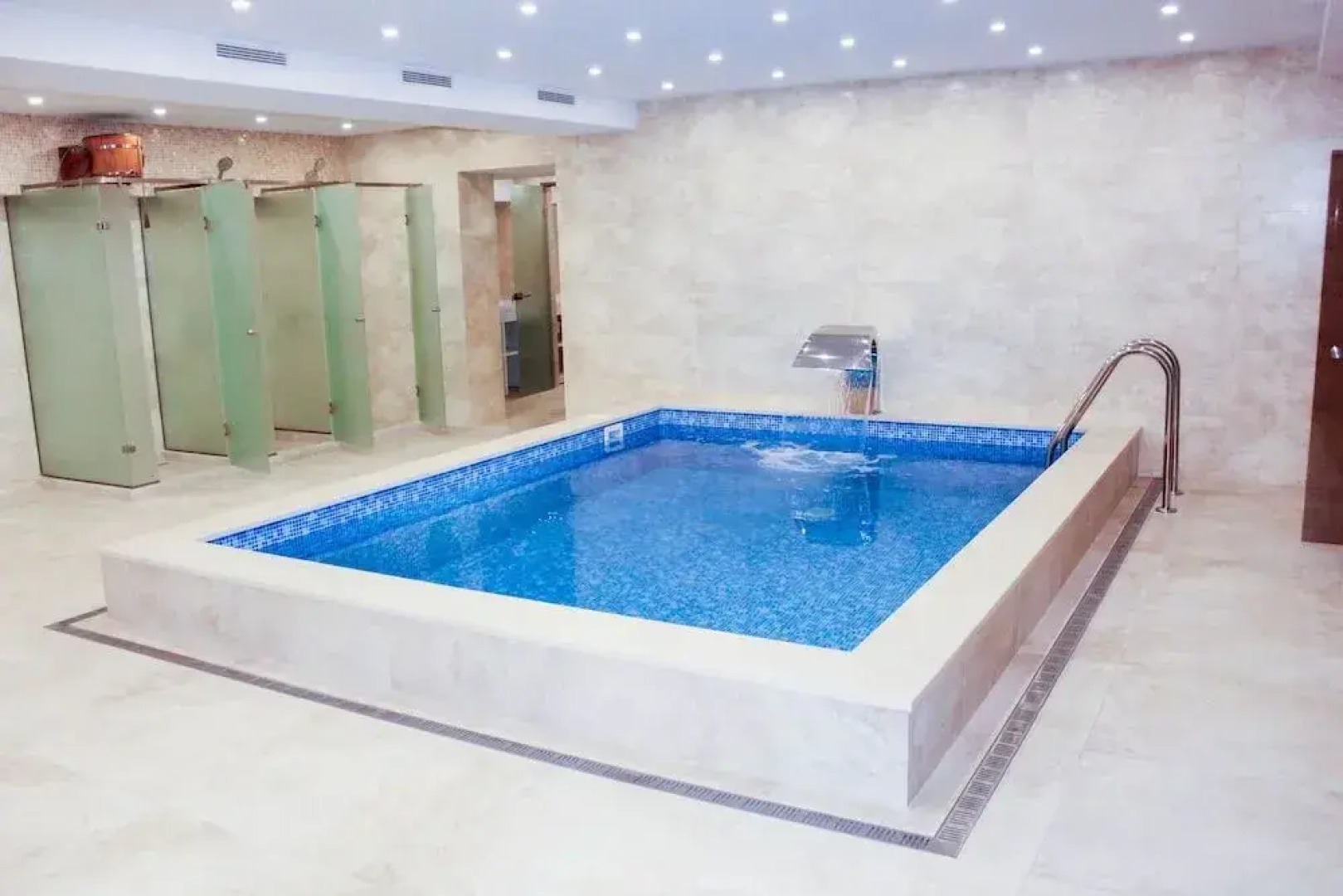 Апарт-отель Familion