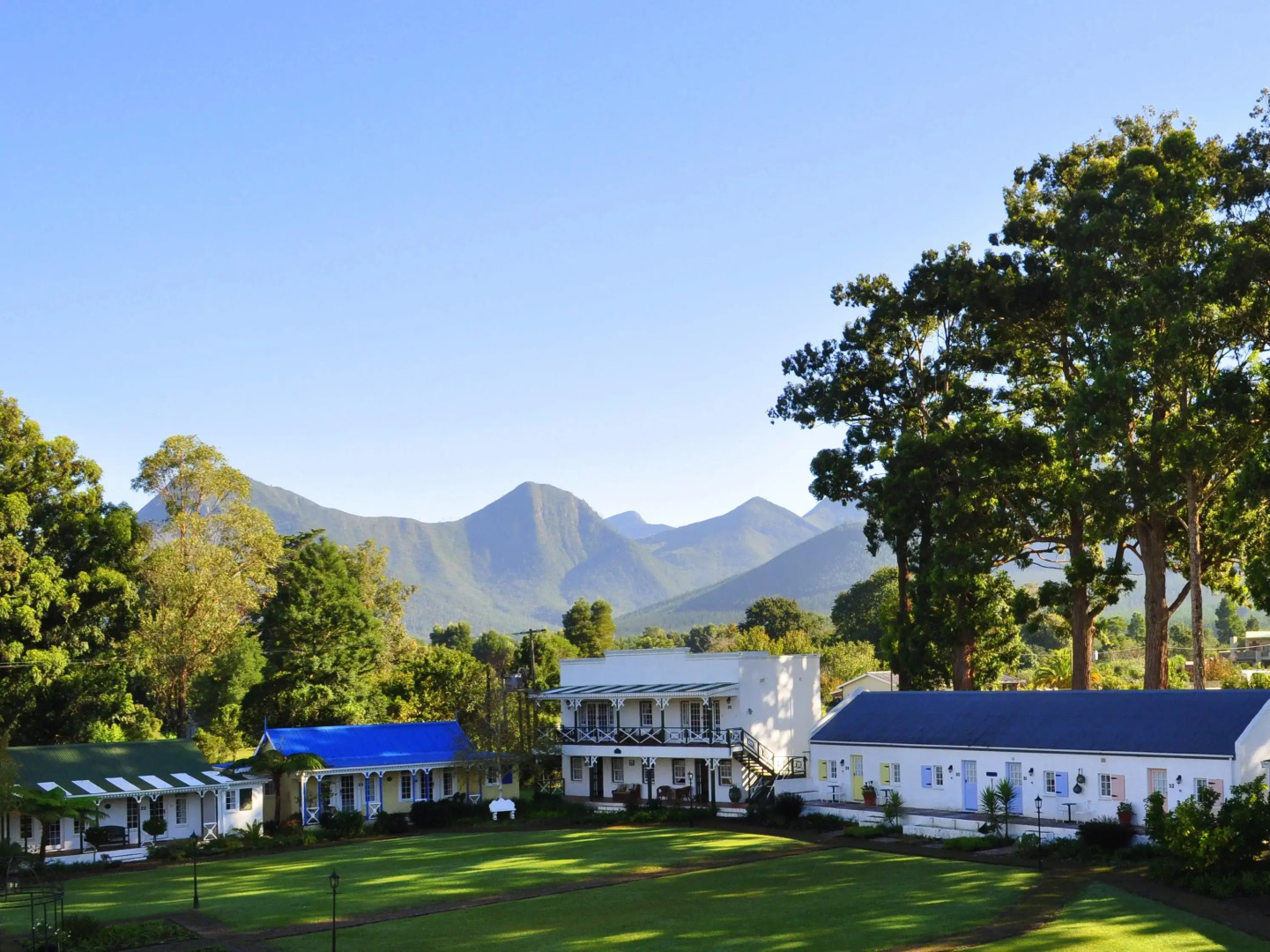 Tsitsikamma Village Inn