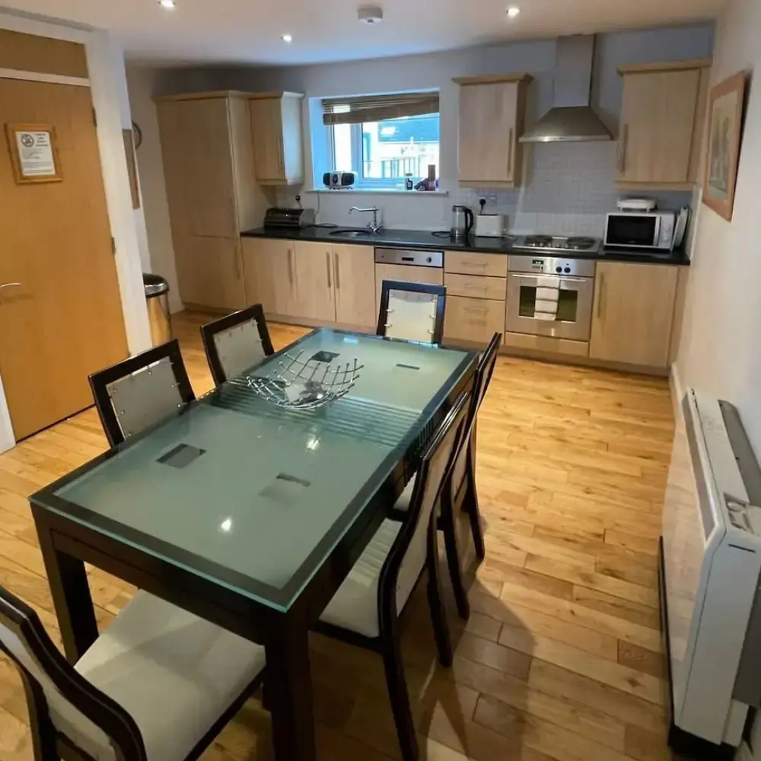 3 Bedroom Harbour View Apartment in Kinsale