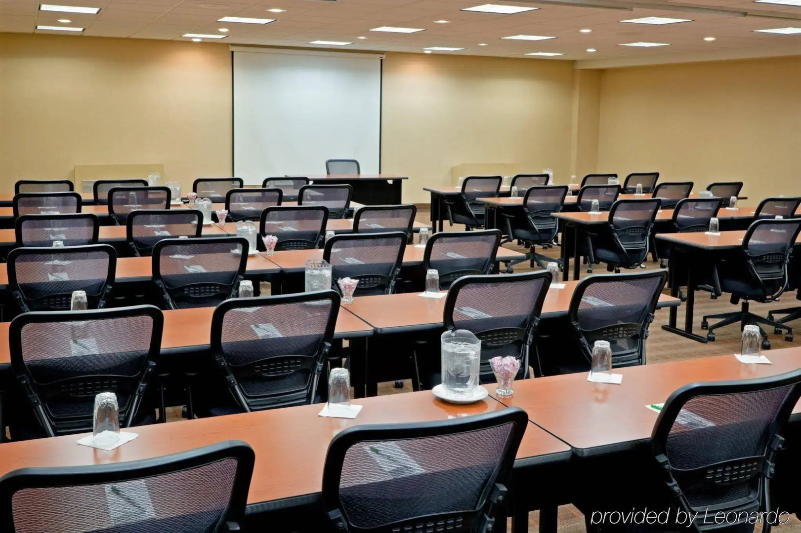 Holiday Inn East Windsor by IHG