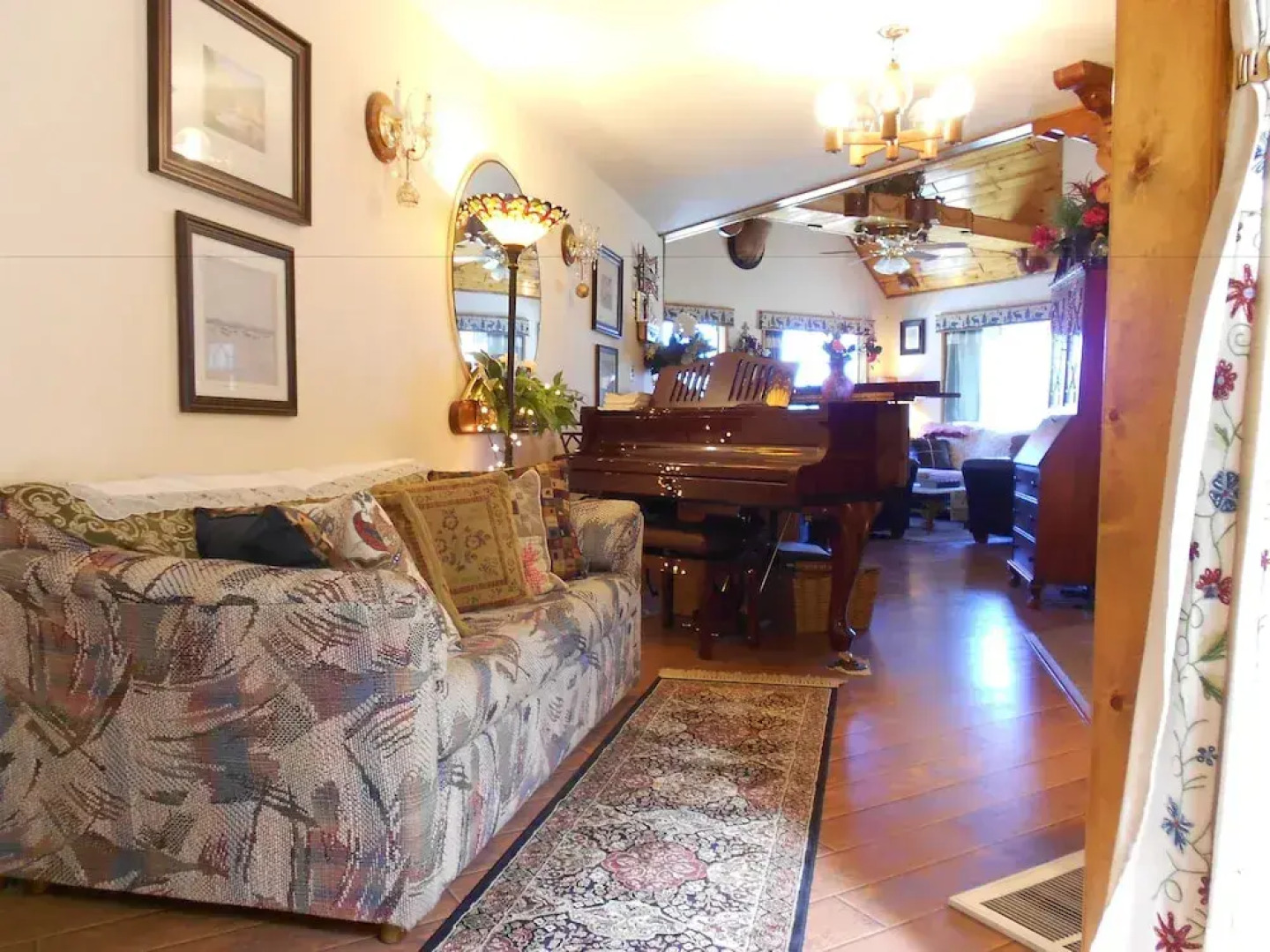 Mountain View Chalet