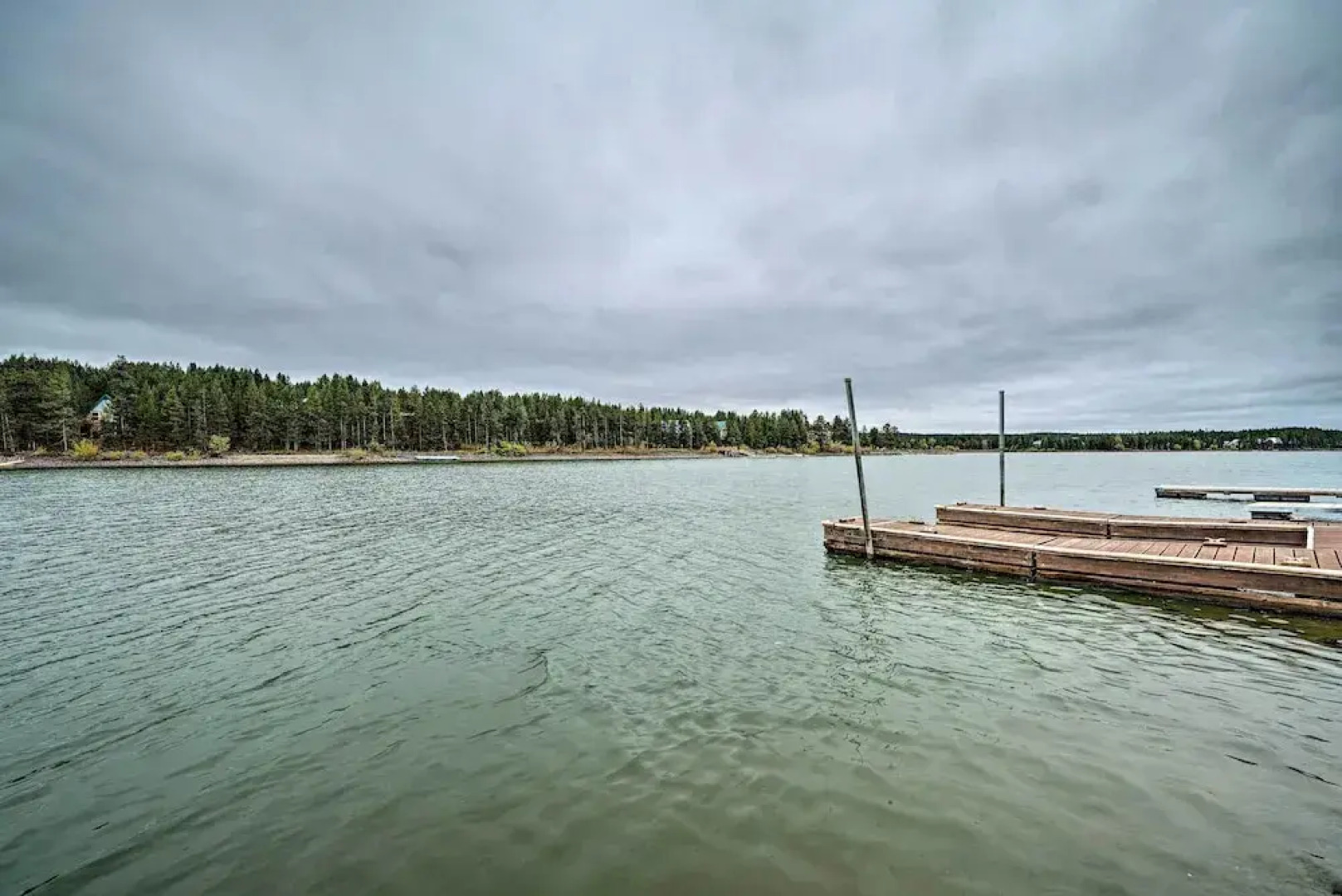 2 Cozy Island Park Cabins w/ Near the Lake!