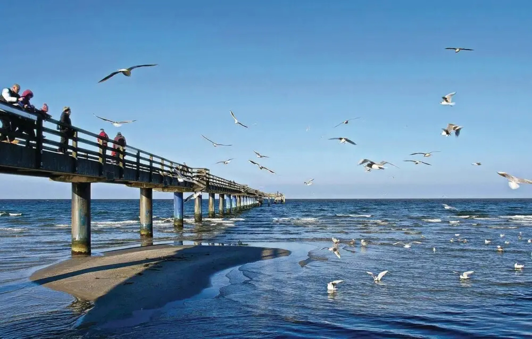 Awesome Home in Hohen Wieschendorf With 2 Bedrooms