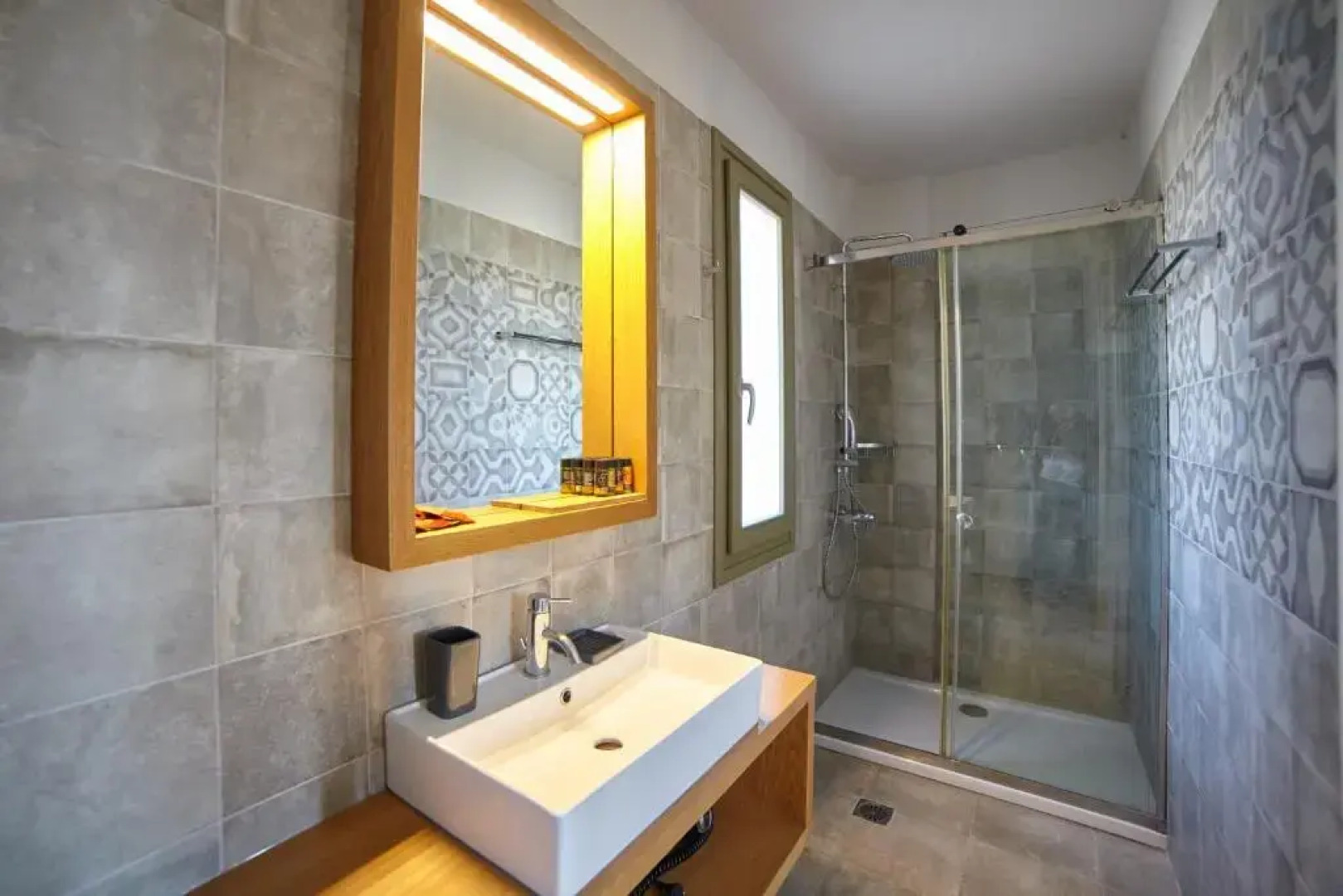 Callisto Seaside Homes & Suites