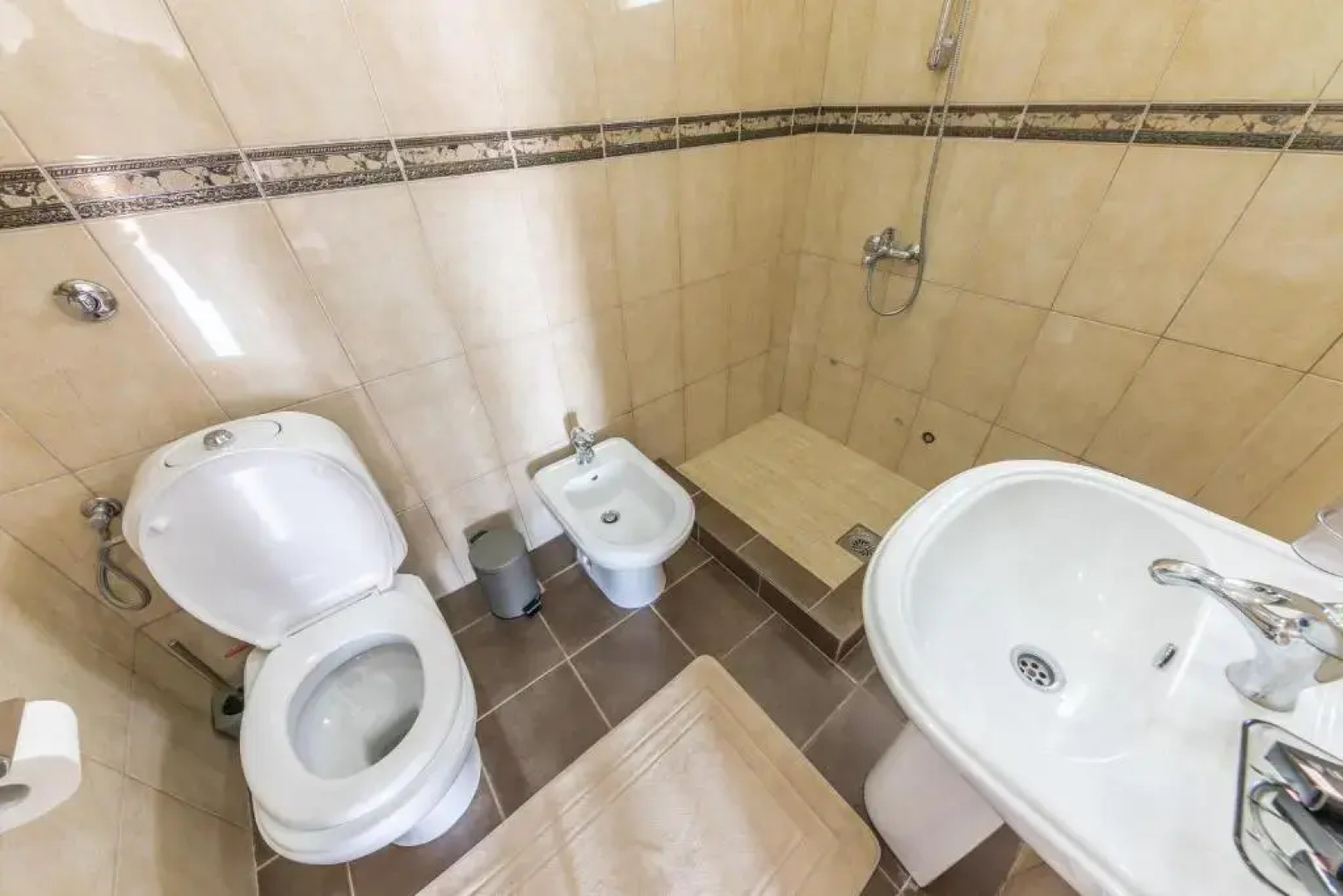 Apartments Villa Egzon