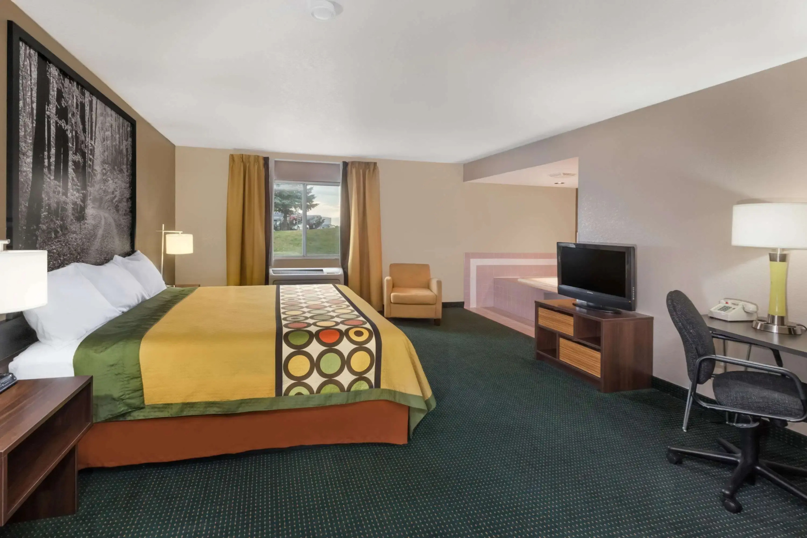 Super 8 by Wyndham Ionia MI