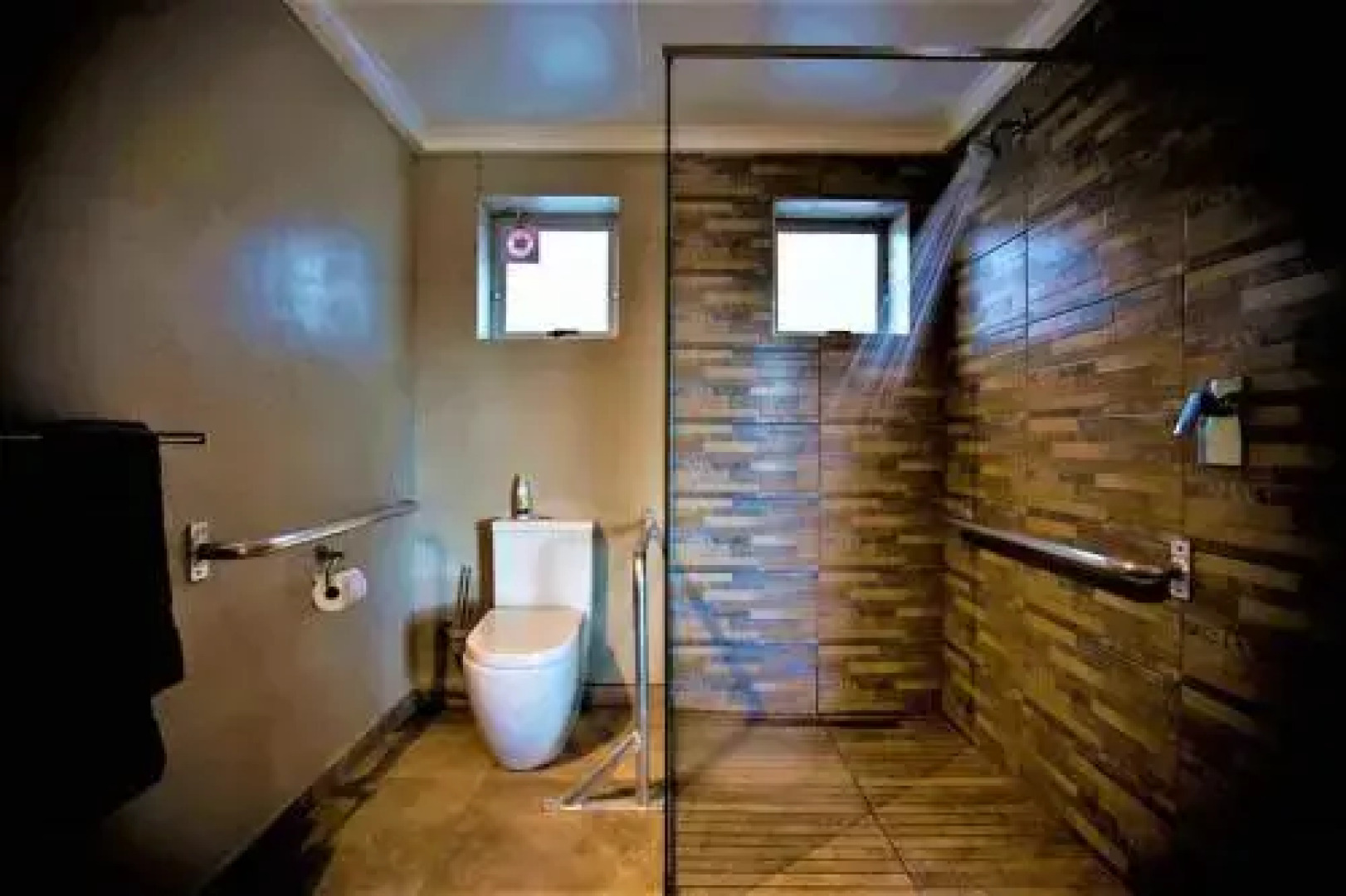 Maun Waterfront Guesthouse