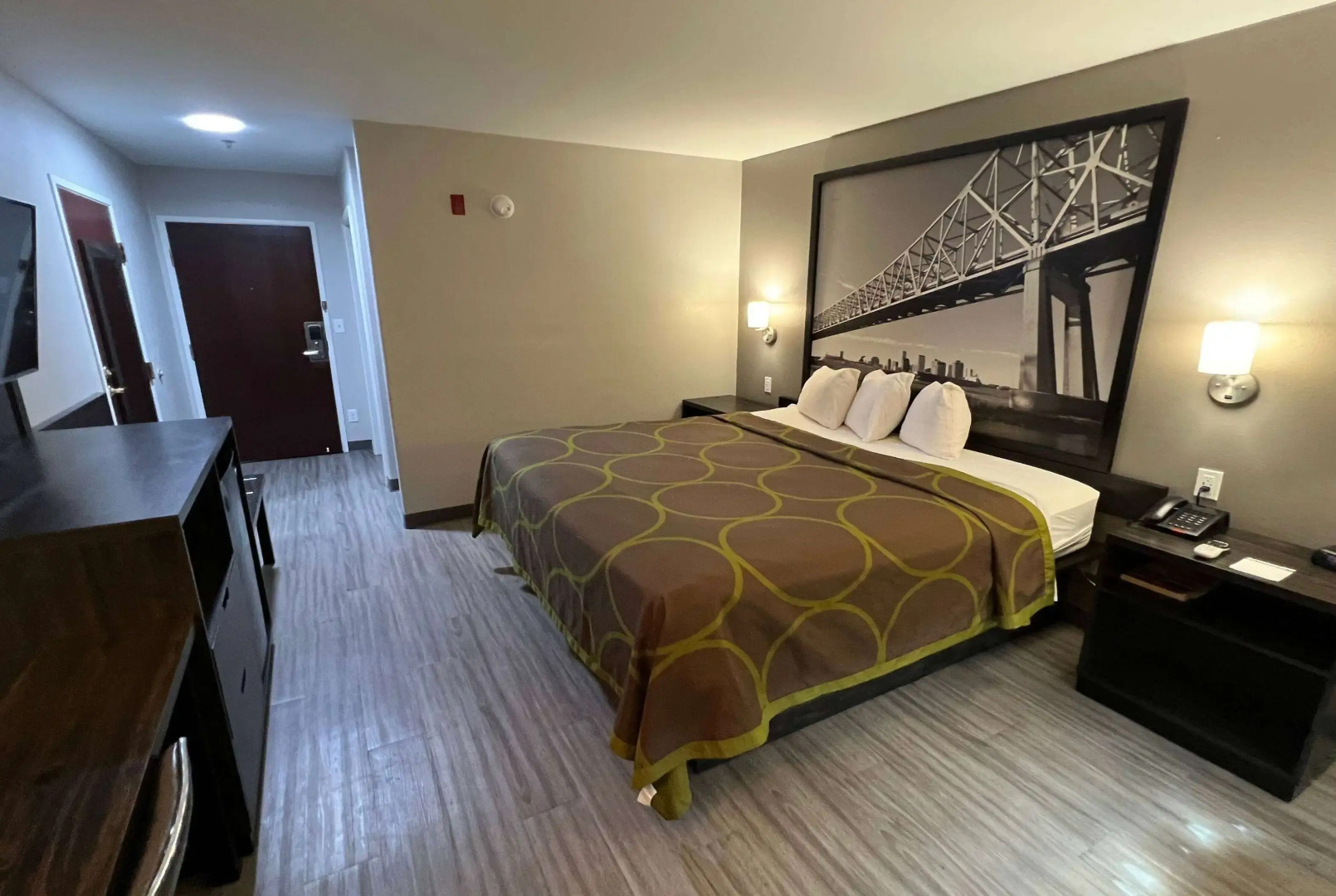 Super 8 by Wyndham Lake Charles/Sulphur