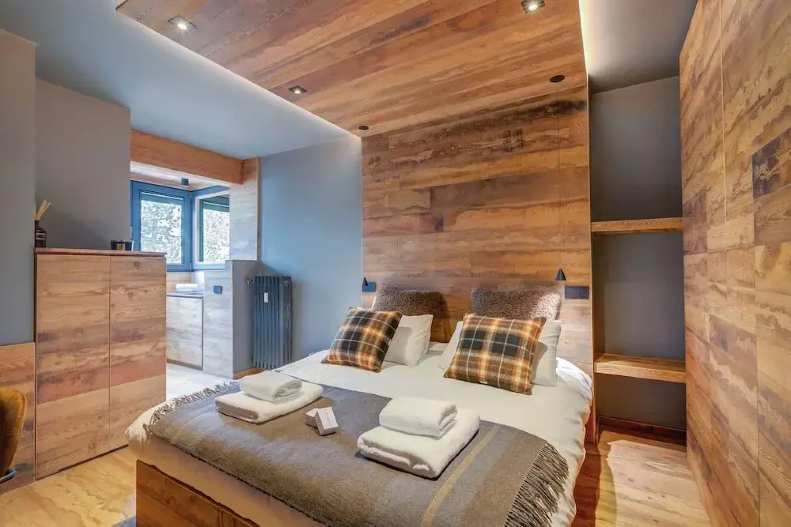 Simona Luxury Apartment few steps from sk