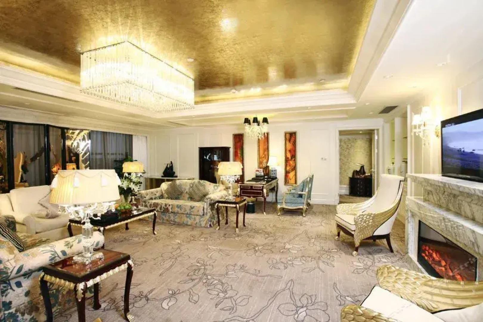 Yuncheng Jianguo Hotel