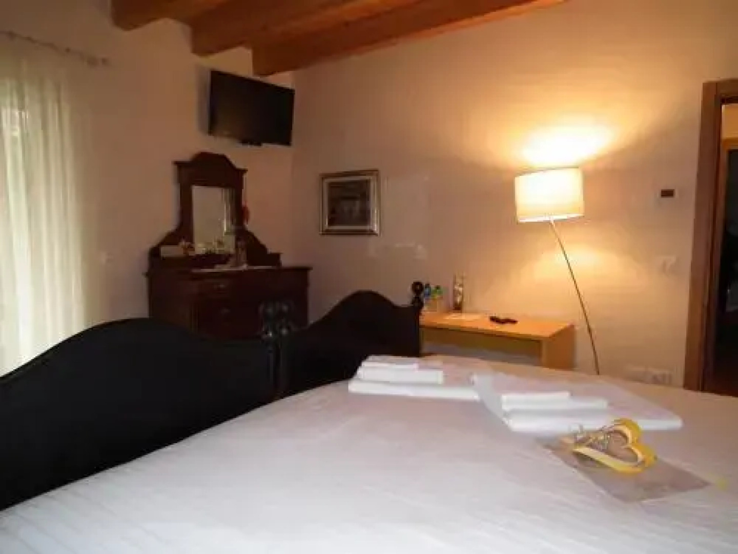 L'isolo B&b And Apartments