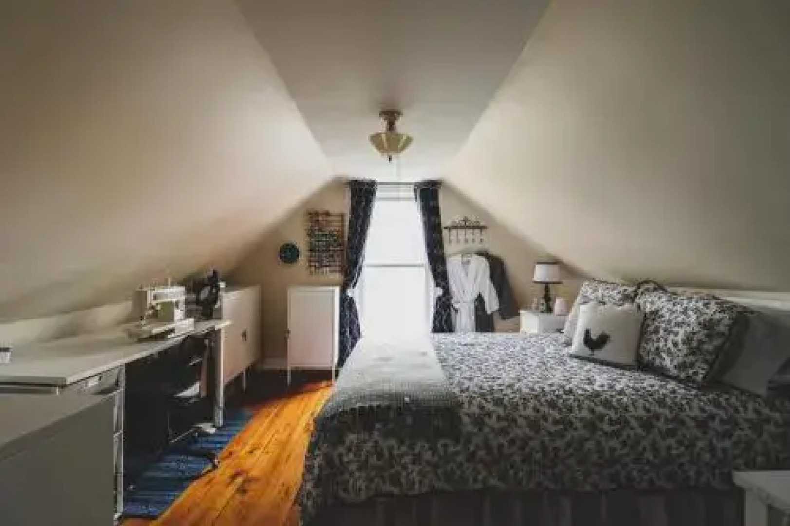 The House at Seven Oaks