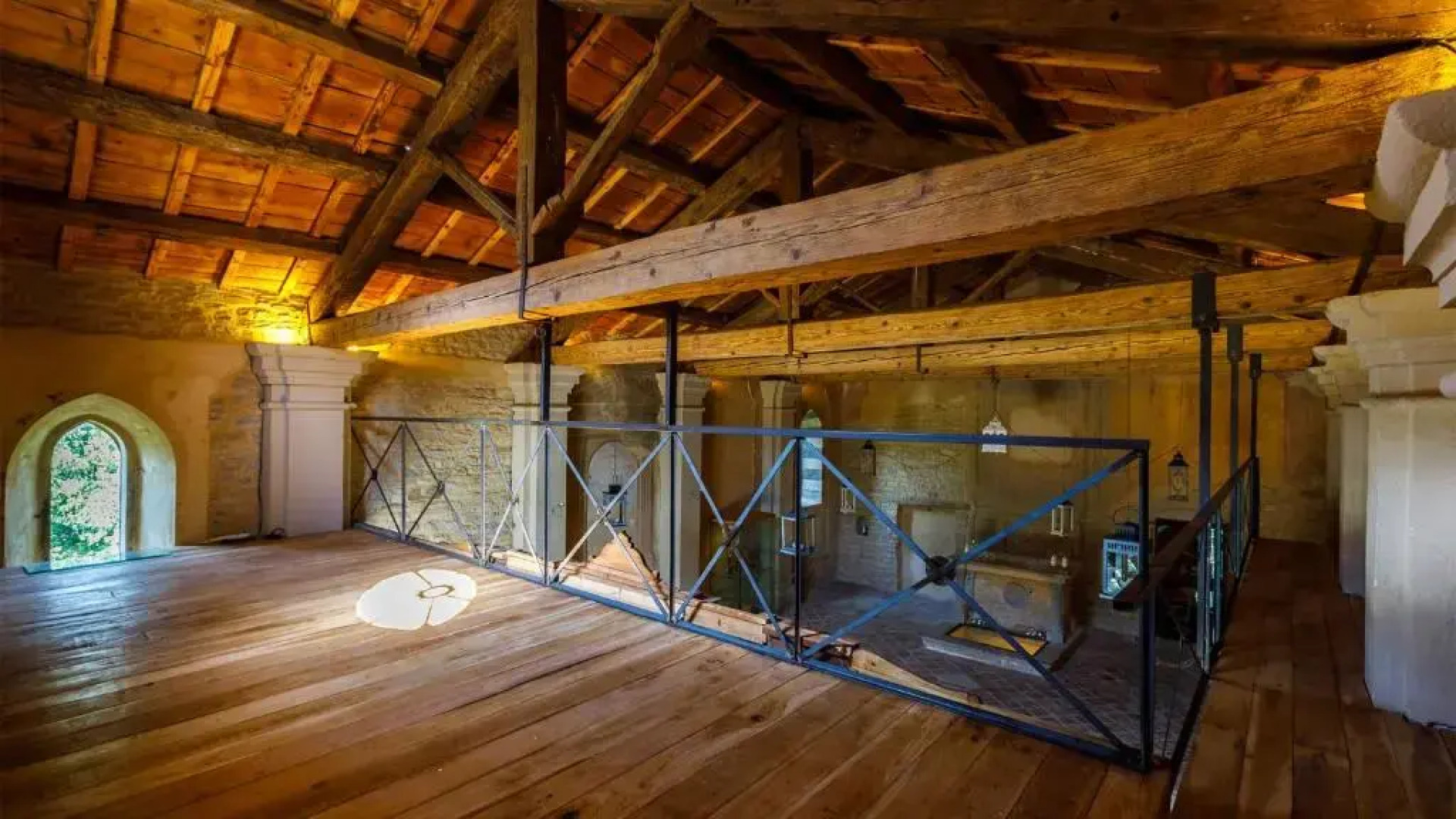 PIEVE DEL BORGO 6&2, Emma Villas