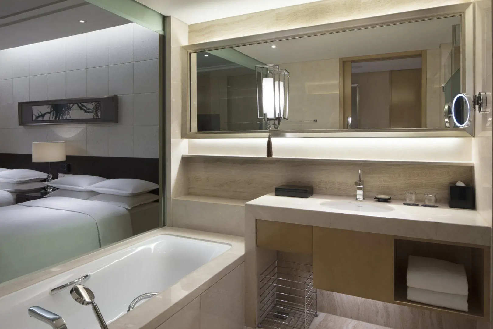 Sheraton Wuxi Binhu Hotel