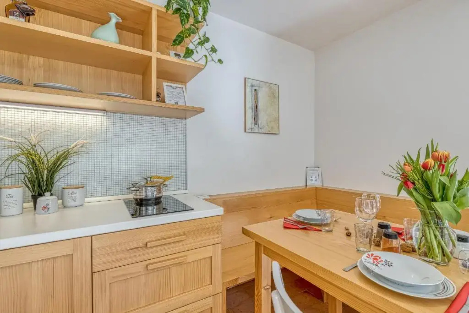 House On The Hill Wellness Chalet