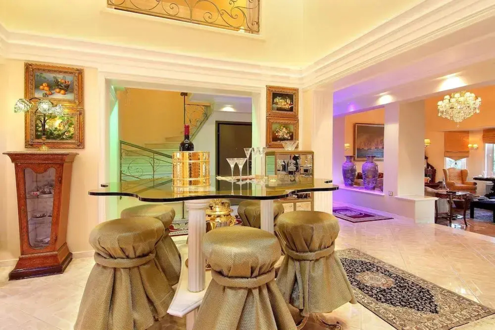 Royal Riviera Residence