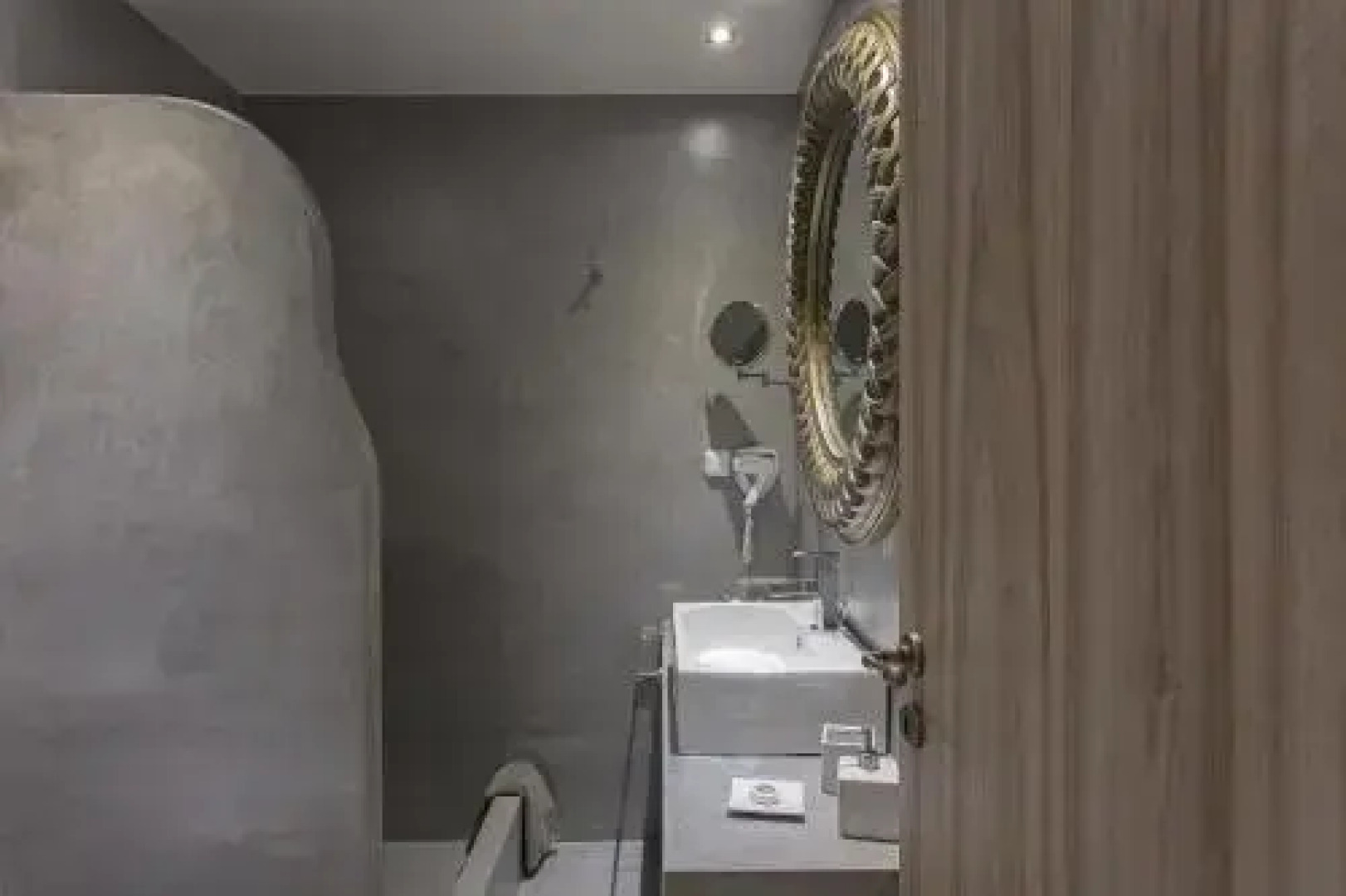 Evais Boutique Houses