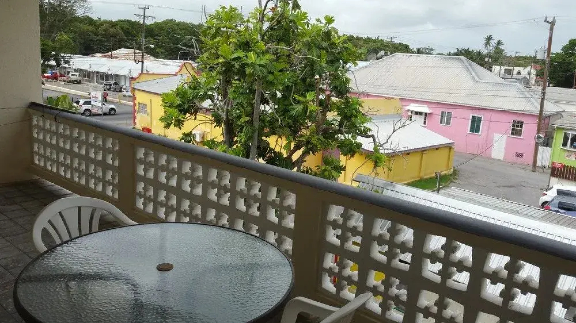 Melrose Beach Apartment