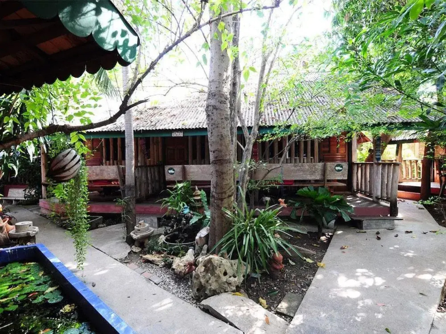 Sukhothai Guest House