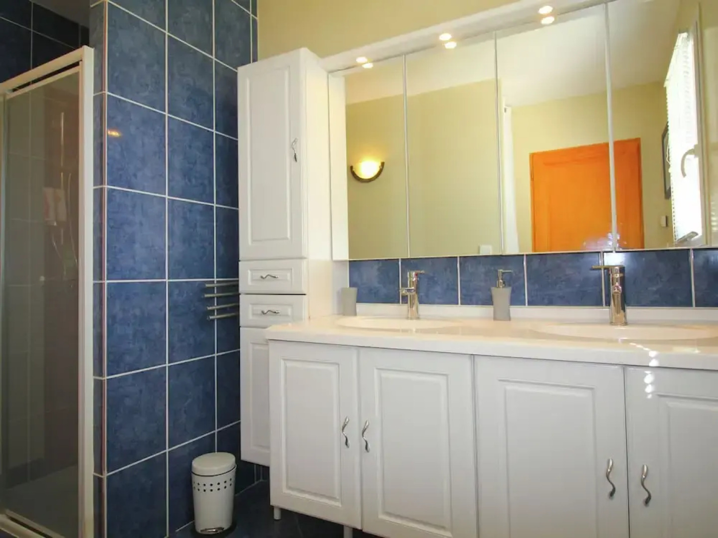 Spacious, Luxury Villa With Private Pool and Billiard Room, Near Idyllic Village