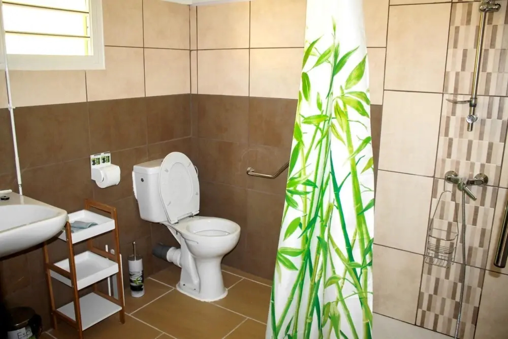 Studio in Cilaos, With Enclosed Garden - 42 km From the Beach