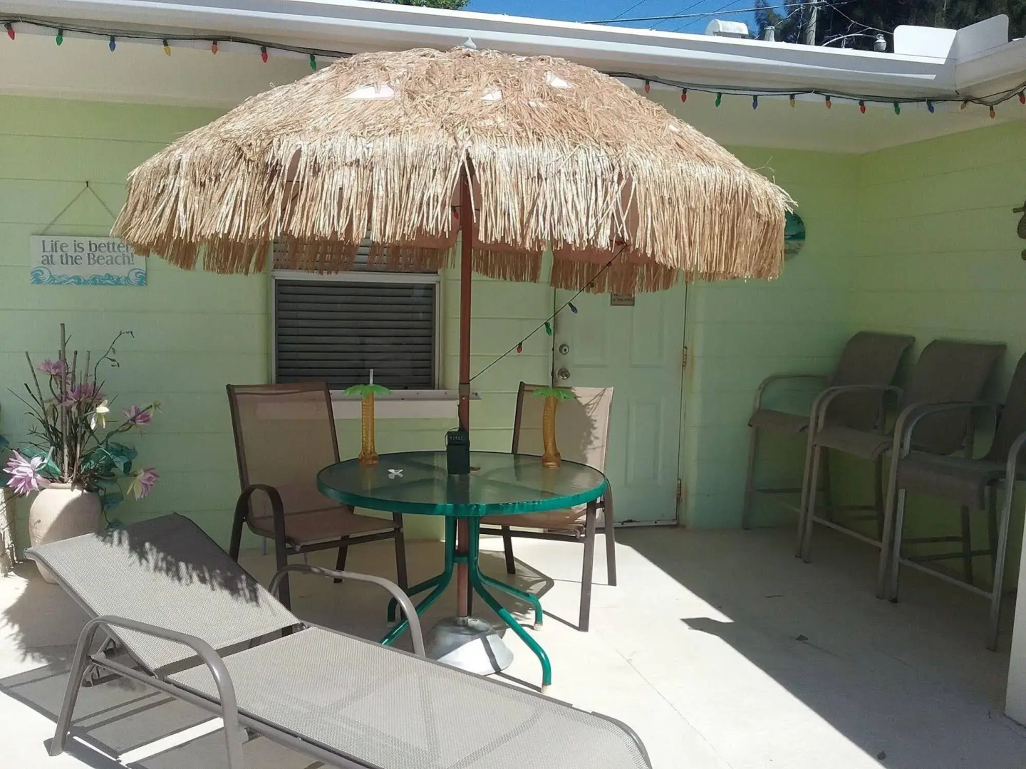 Tropical Bay Inn Motel