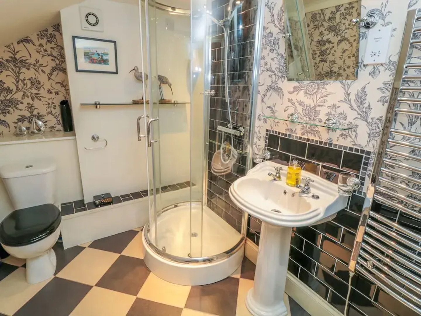 Apartment 7, Sneaton Hall