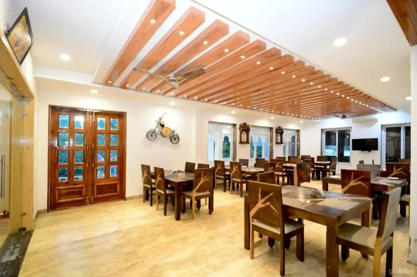 Hotel Palace Rajkumbha by Howard