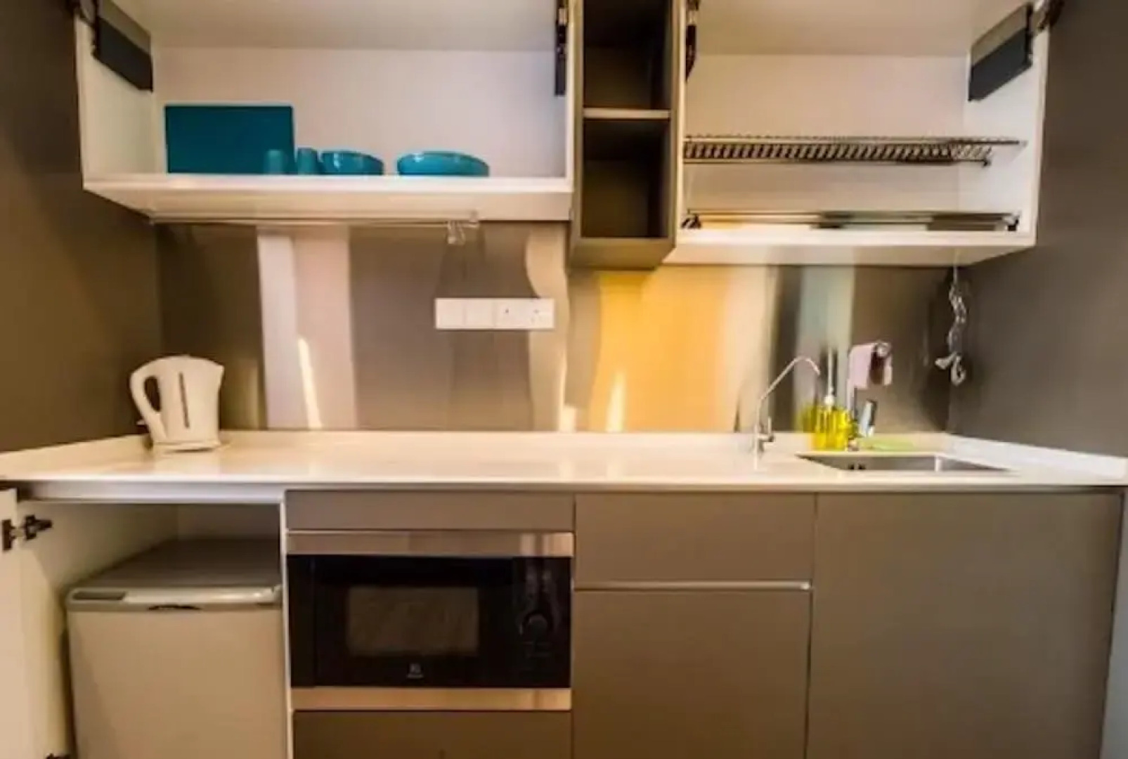 Ceylonz Suites KLCC by Mana-Mana