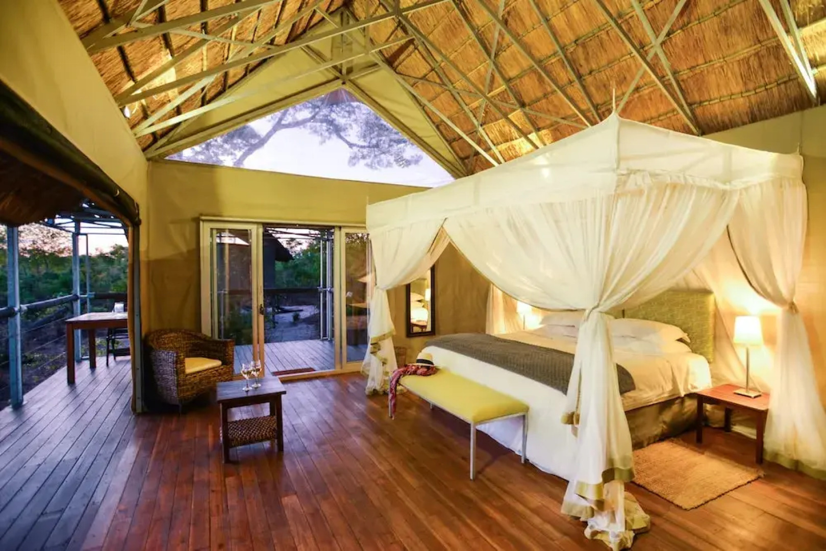 Elephant's Eye, Hwange