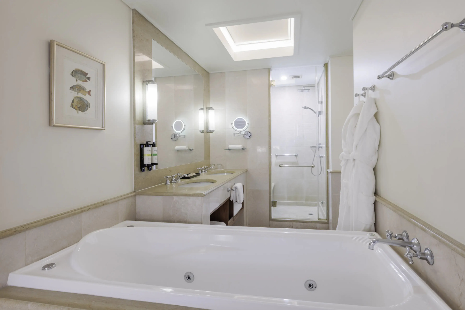 Pullman Reef Hotel Casino