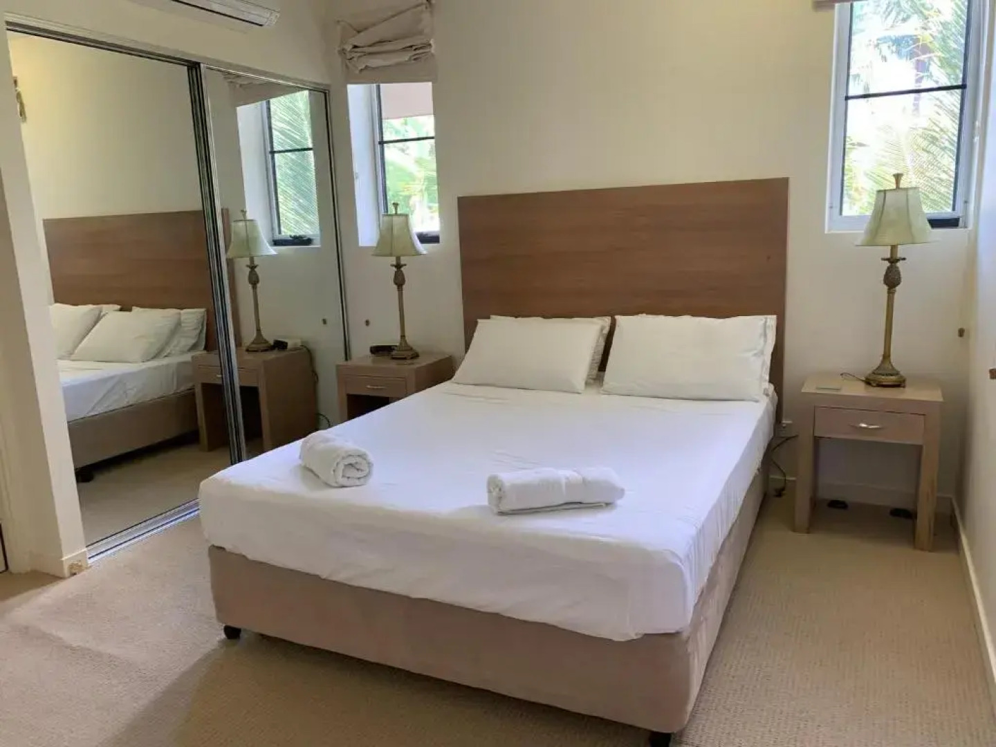 Beach House Apartment 1