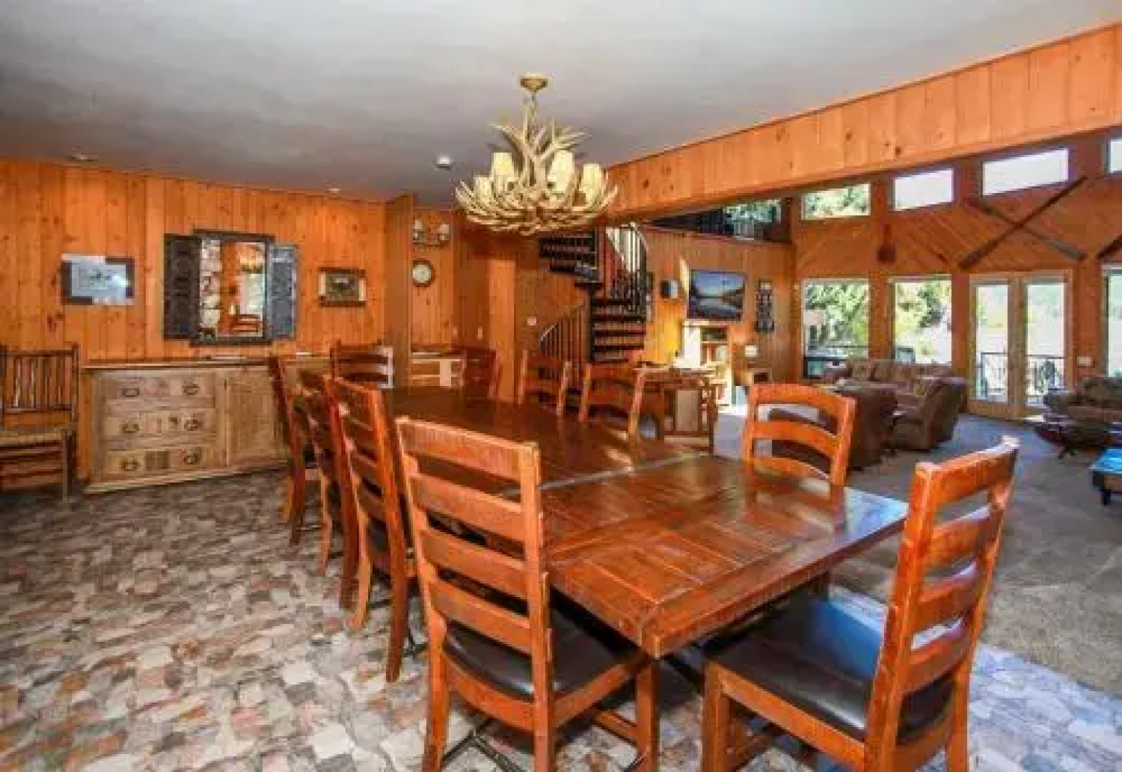 Hudson Bay Lakefront 1227 by RedAwning