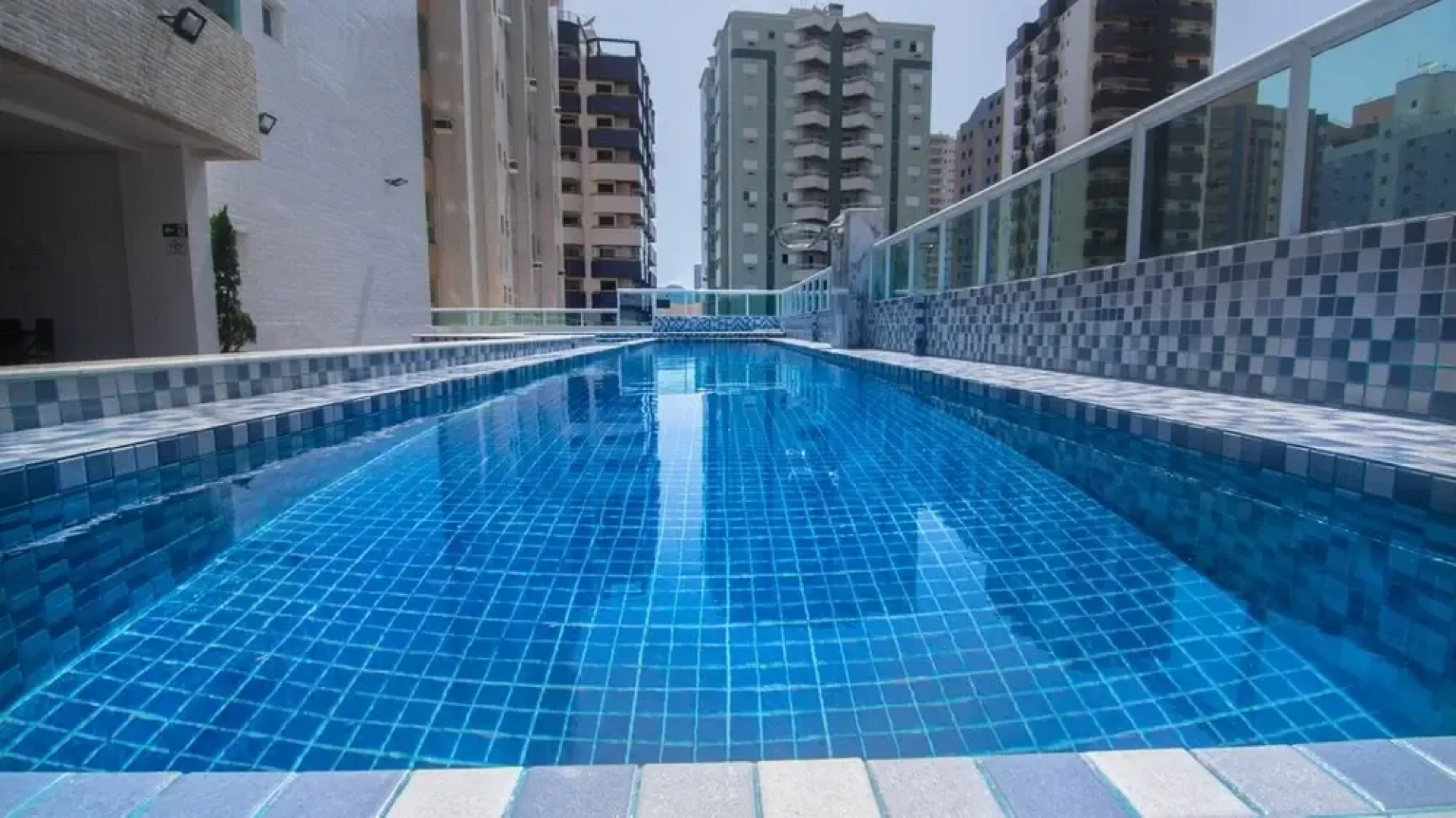 100m da Praia Aviação Imperdível