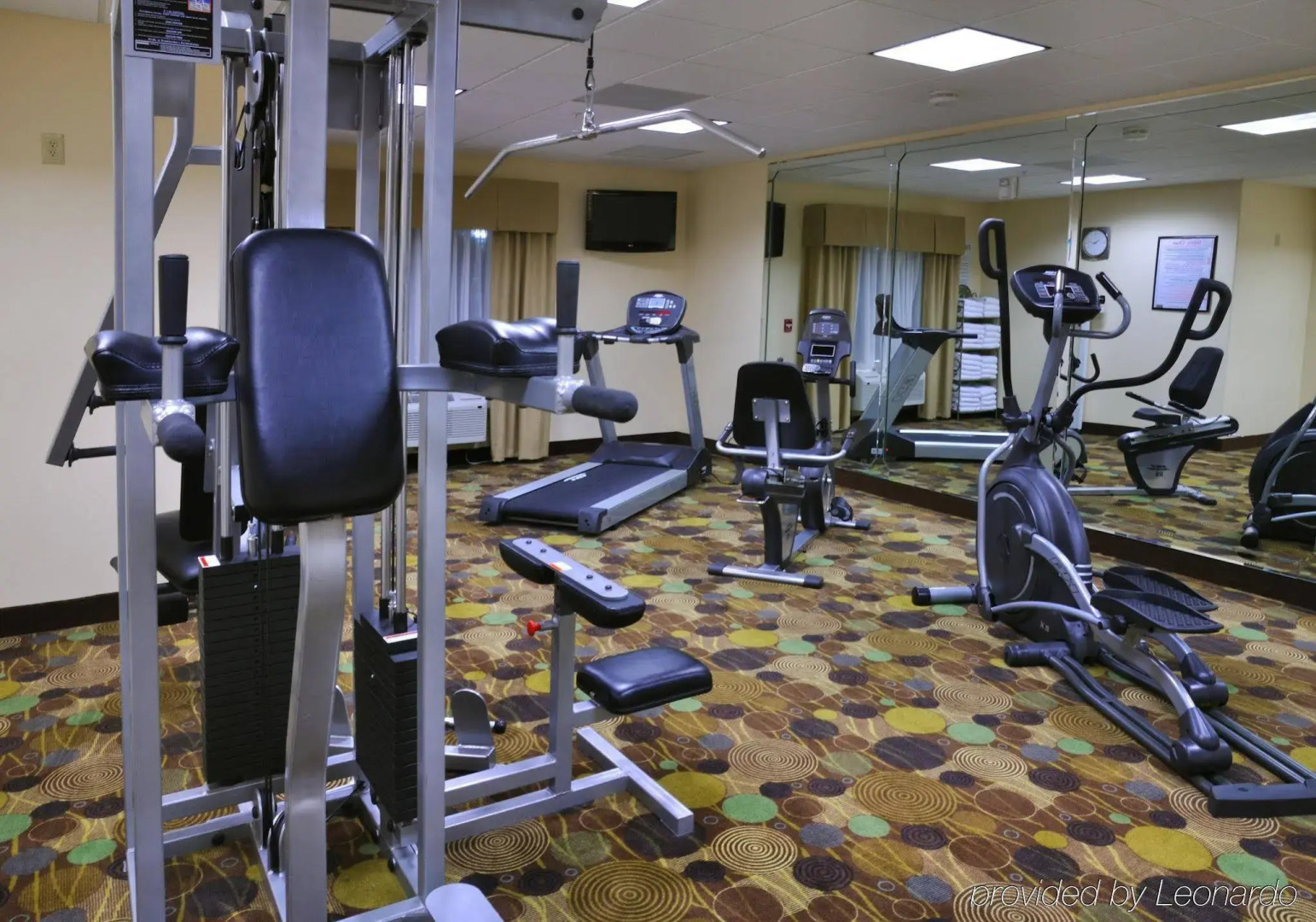 Holiday Inn Express & Suites Sealy by IHG