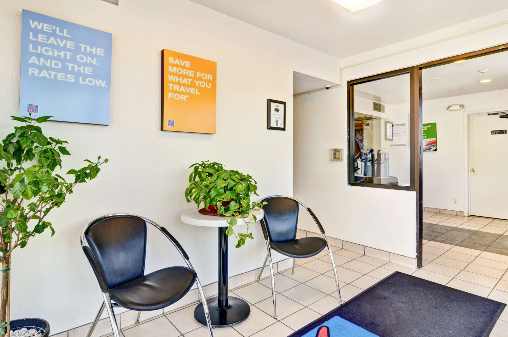 Motel 6 Pittsburgh, PA - Crafton