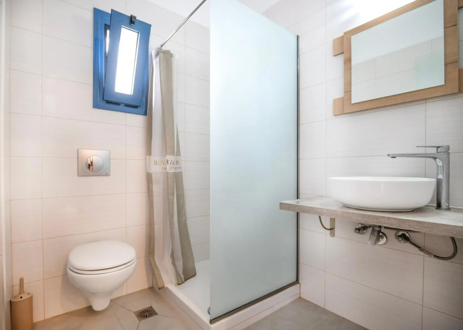 Panorama Studios and Apartments