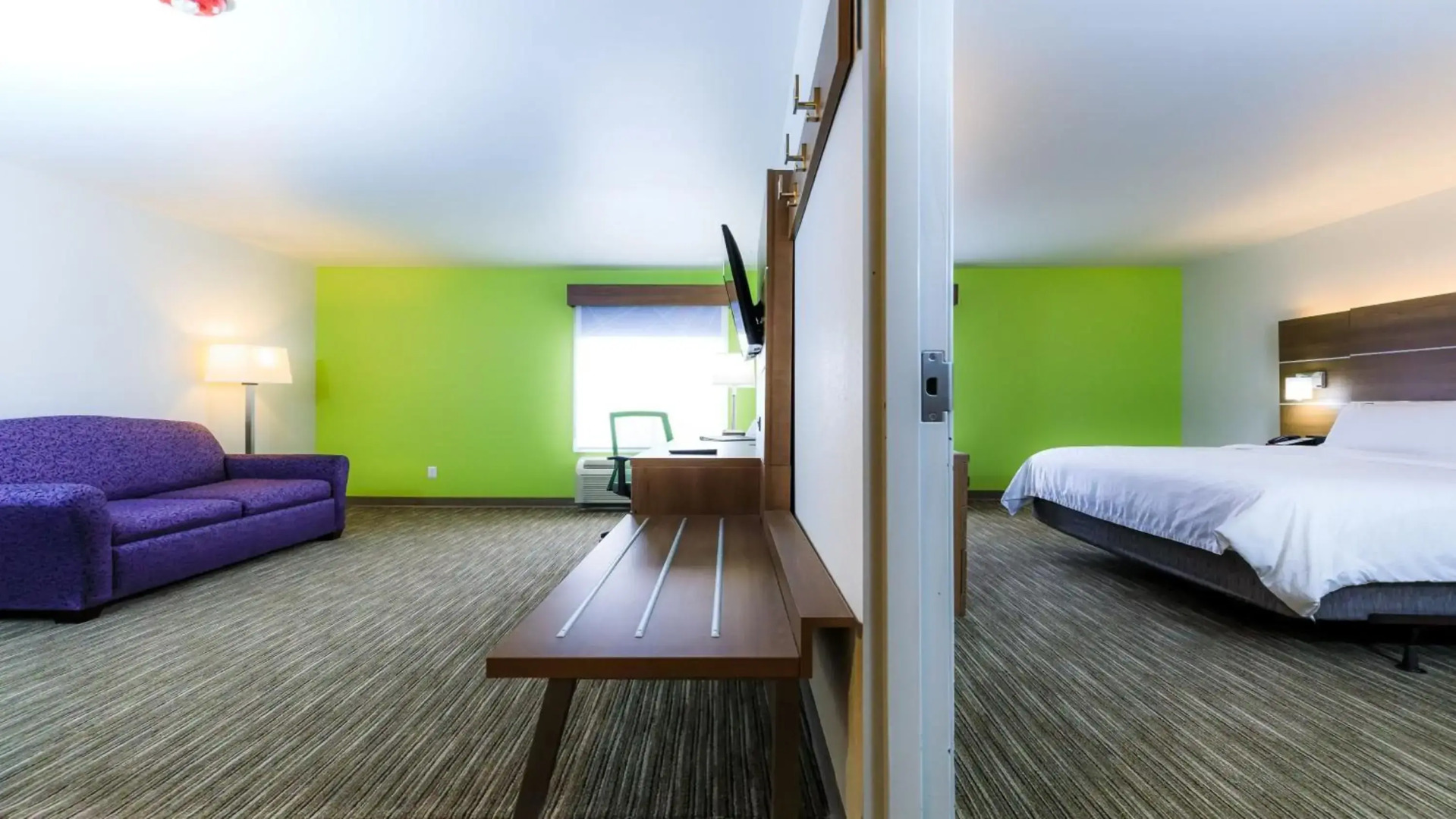 Holiday Inn Express Osage Beach - Lake Of The Ozarks by IHG