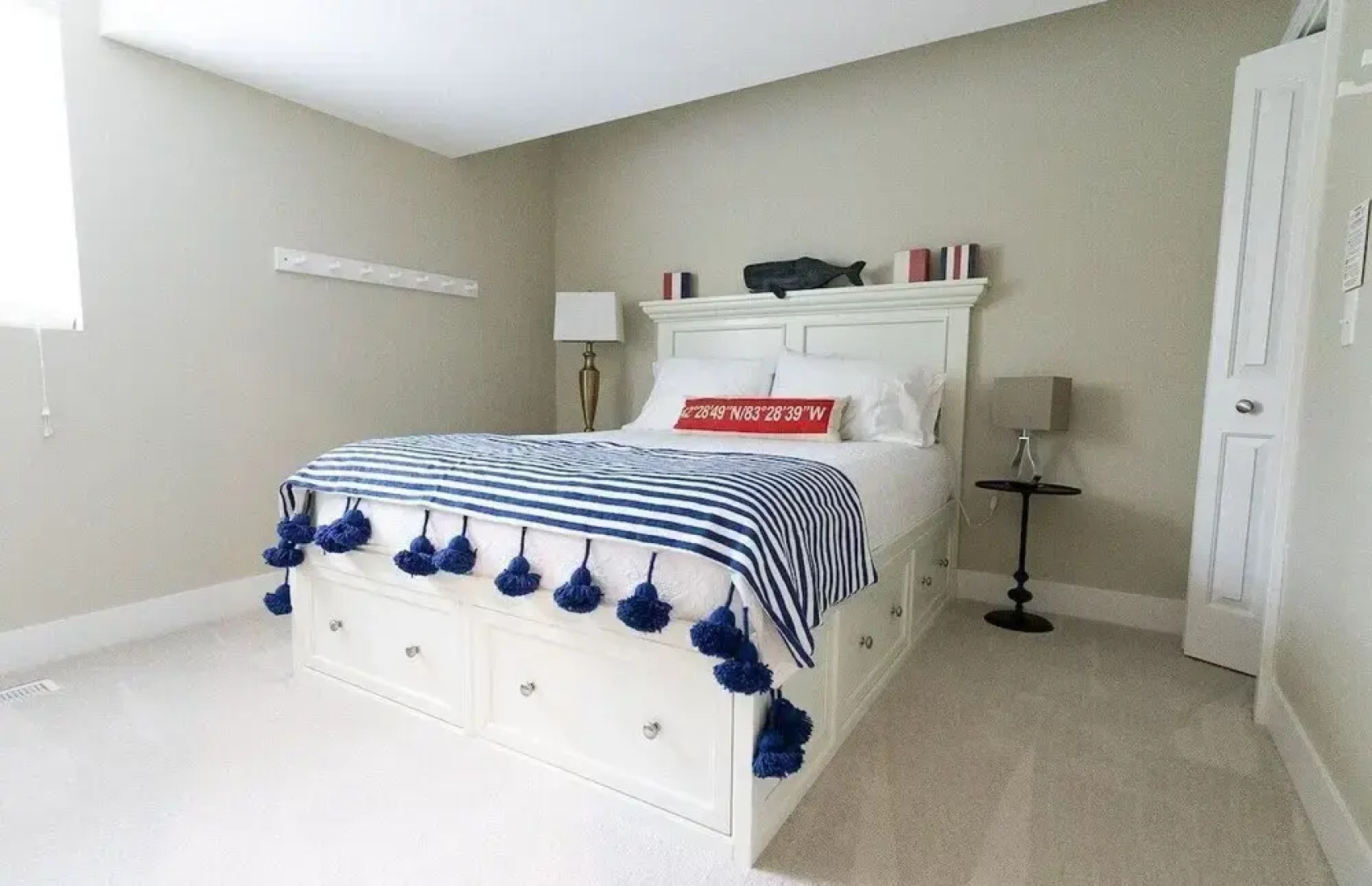 Third Coast Hideaway - Saugatuck - Douglas Downtown Area - Spacious & Spotless