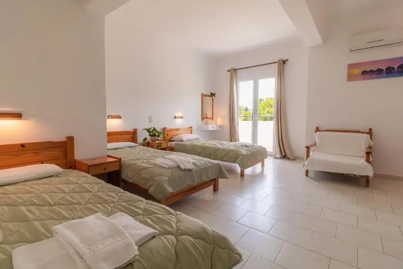 Kantaros Apartments
