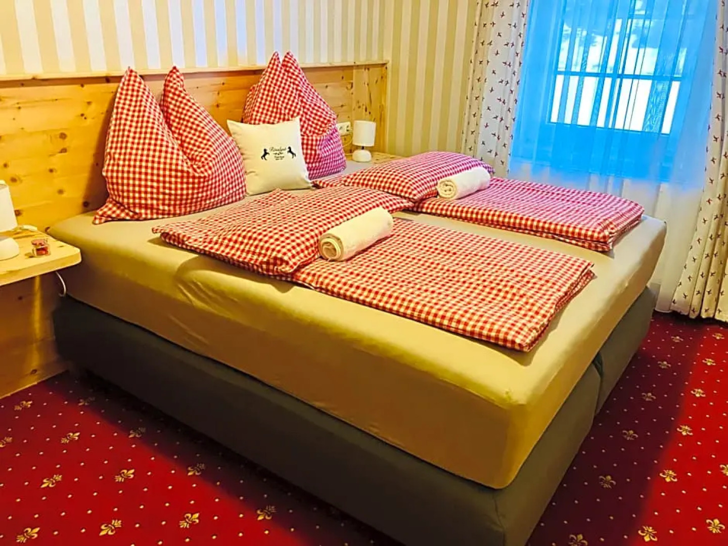 Rösslgut Bed & Breakfast