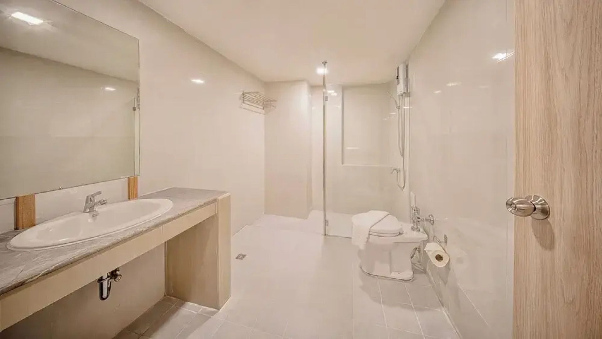 B2 Sisaket Boutique & Budget Hotel