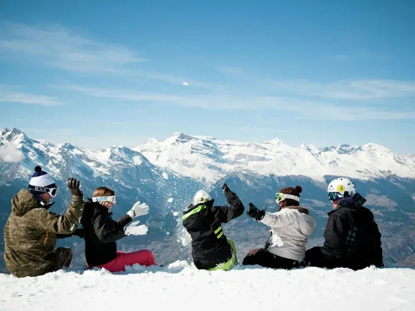 Luxury Apartment with Hot Tub in Veysonnaz