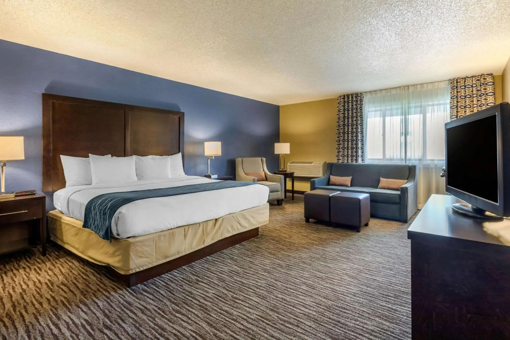 Suburban Studios Arlington Heights – Elk Grove