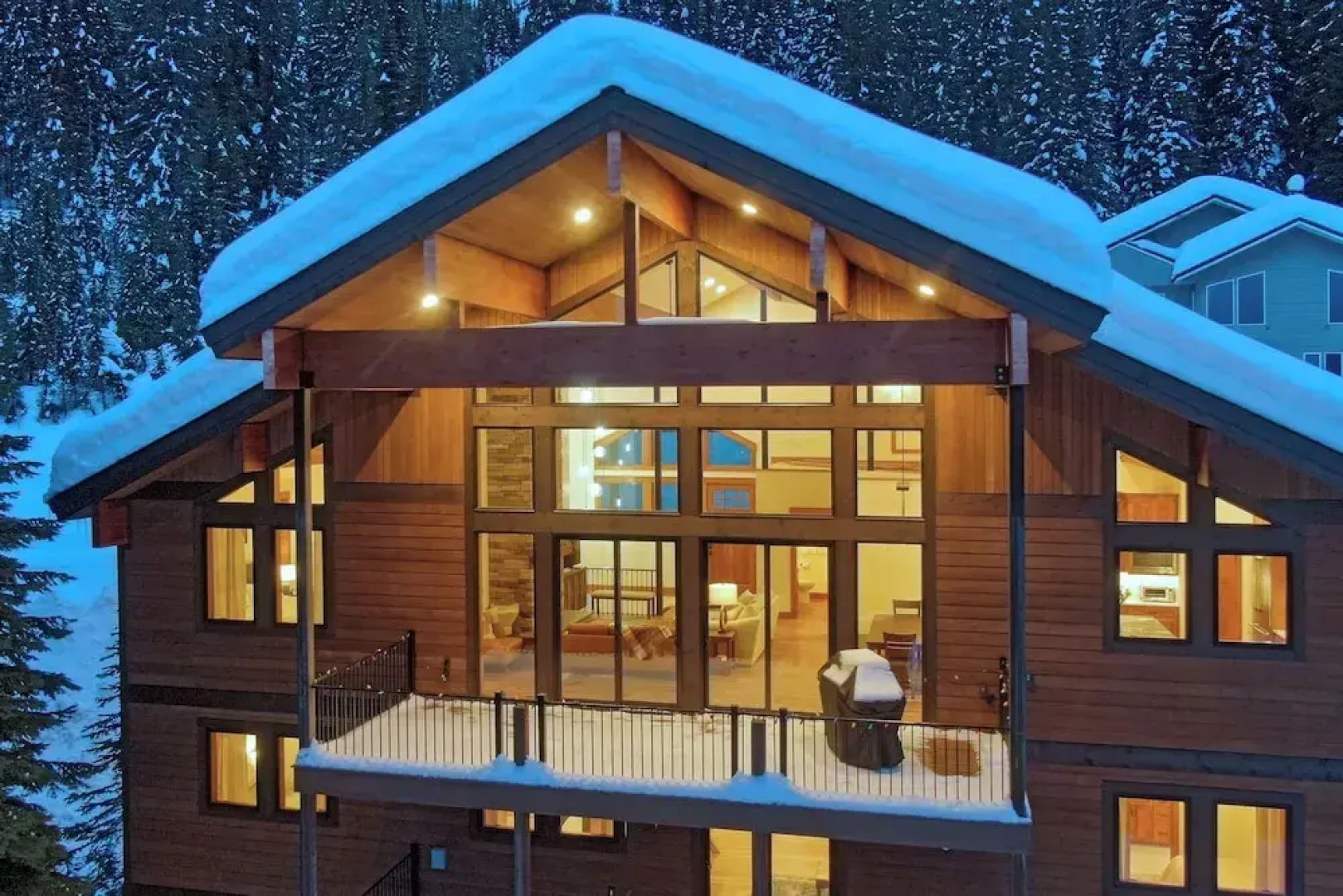 Ski-in/out Schweitzer Mountain Home in Sandpoint!