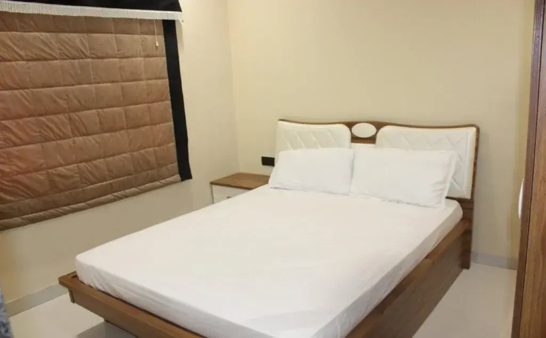 Stay10 Luxury Service Apartment Hotel