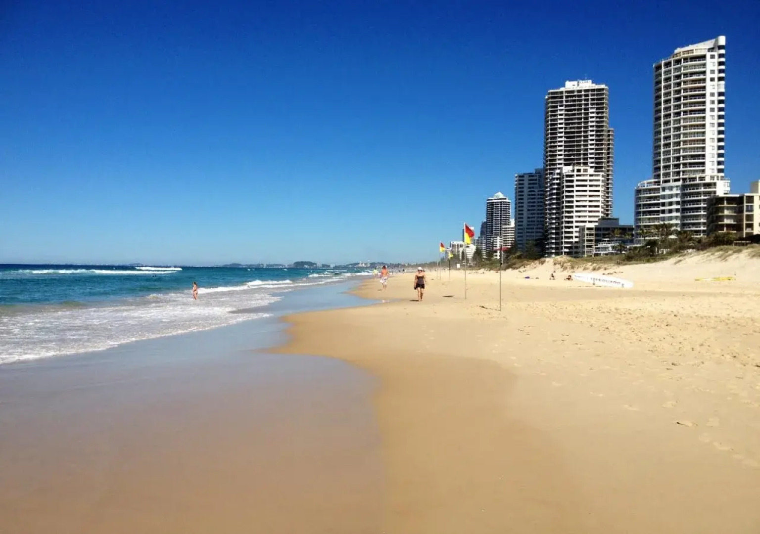 Aristocrat Apartments