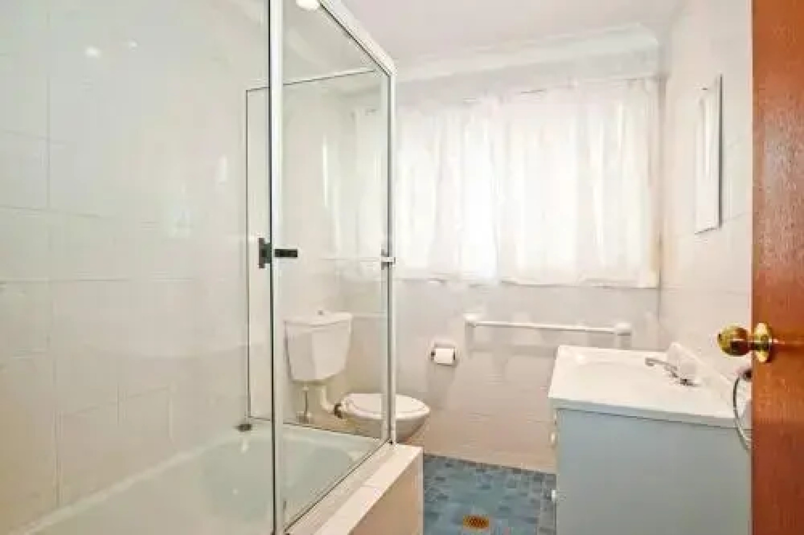 HAIS18G - Riverside Delight