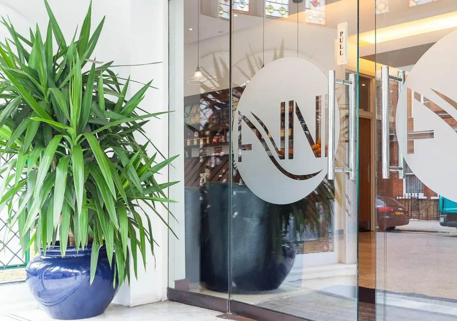 Avni Kensington Hotel